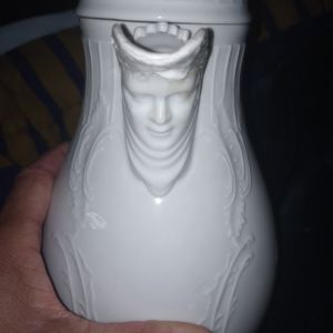 UNIQUE, NOVEL Furstenberg Porcelain Coffee Pot Teapot MAN'S FACE RELIEF on SPOUT